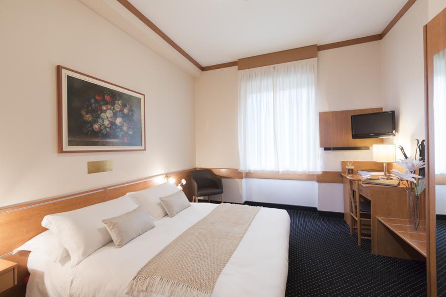 Hotel Mentana, By R Collection Hotels Mediolan Zewnętrze zdjęcie