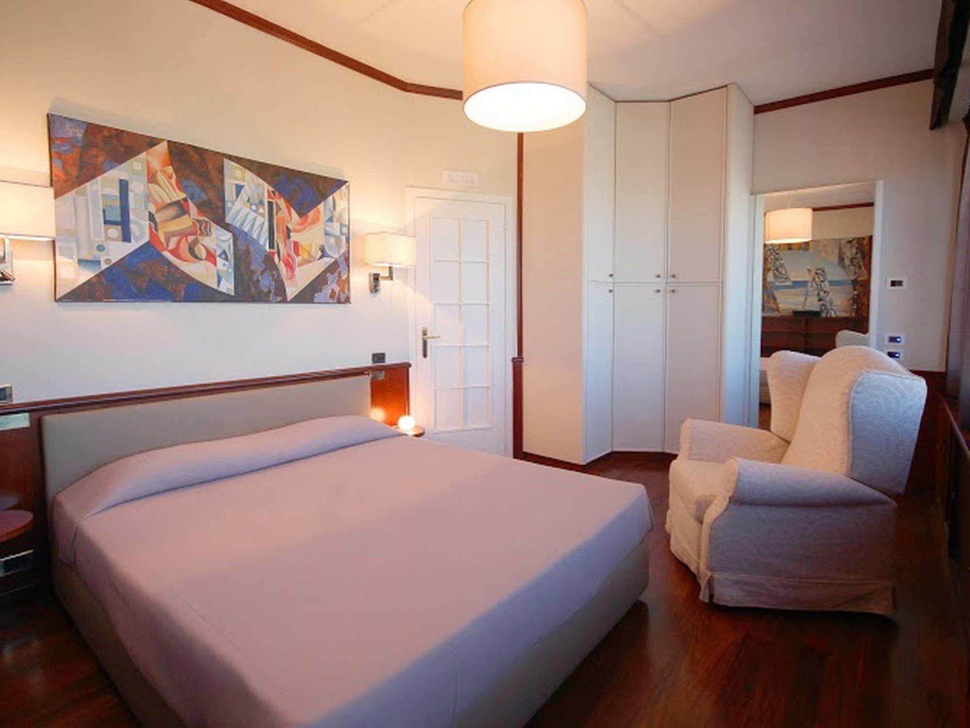 Hotel Mentana, By R Collection Hotels Mediolan Zewnętrze zdjęcie